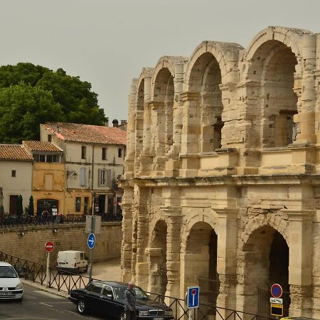 Вилла La Pitchoun Des Arenes Арль Экстерьер фото